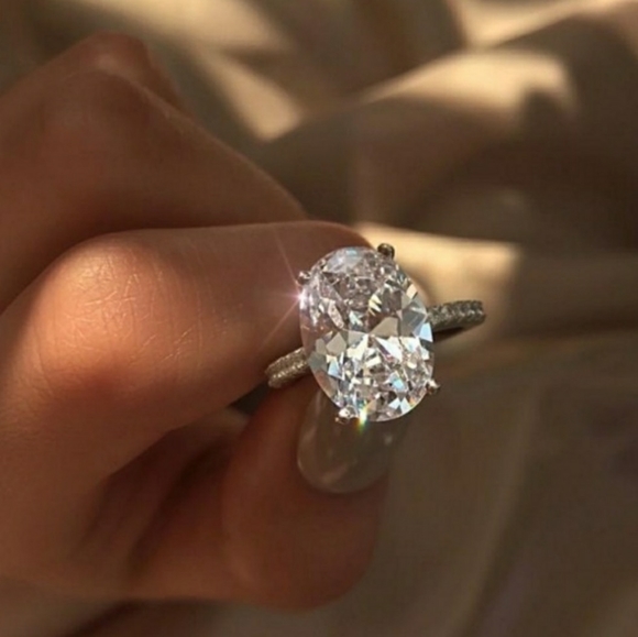 🆕 5C.T.W Oval Diamond FINAL DROP - Picture 4 of 16